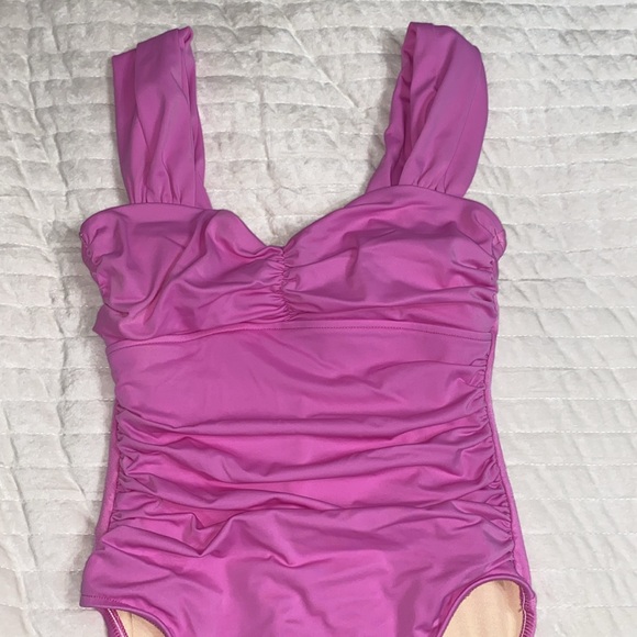 MiracleSuit MagicSuit Pink Slimming One Piece Swim - Picture 2 of 7